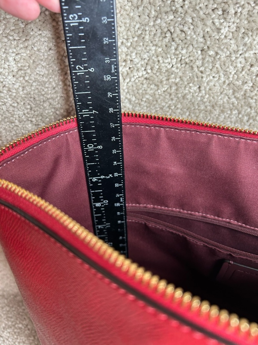COACH 79608 Gallery Tote Crossgrain Leather Shoulder Bag Gold/Red Apple - Picture 10 of 12